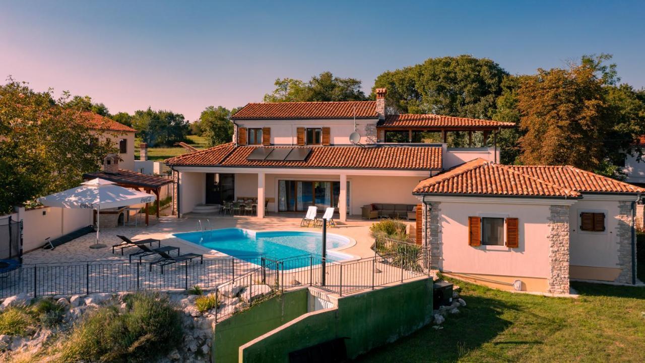 Villa Arton Heated Swimming-Pool Zminj Экстерьер фото